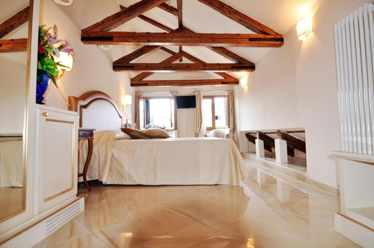 Dream Suites Venezia Esterno foto
